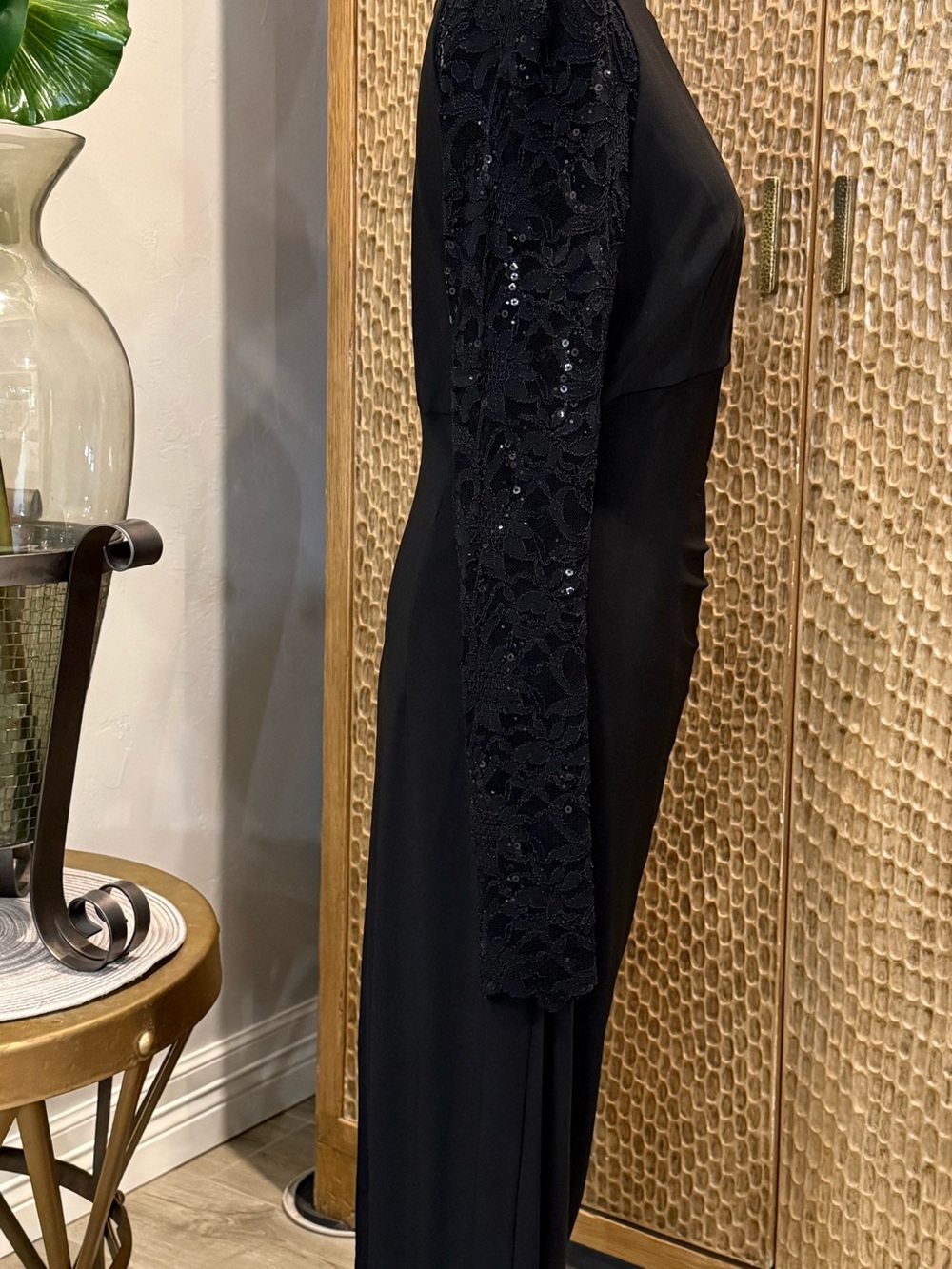 NWT Betsy & Adam Dress Elegant Black Midi Long-Sleeve Lace Sequins Size 10 - Picture 9 of 13